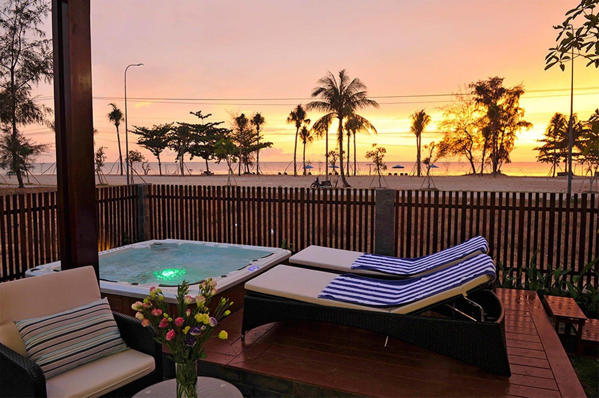 Kosmos Villa Duong Dong Exterior foto
